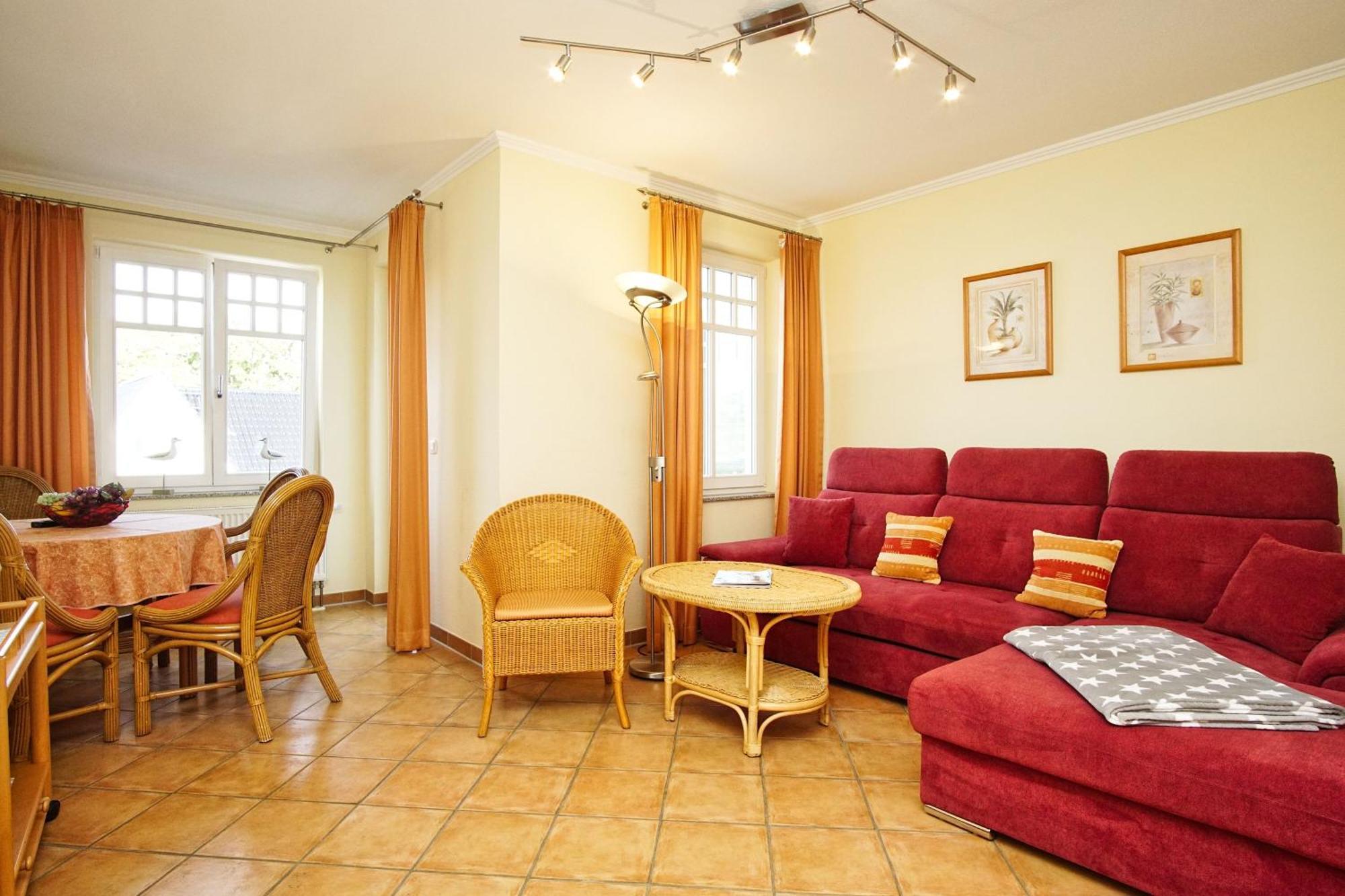 Villa Laetitia Fewo 16 - Strandnah, Balkon 宾茨 外观 照片